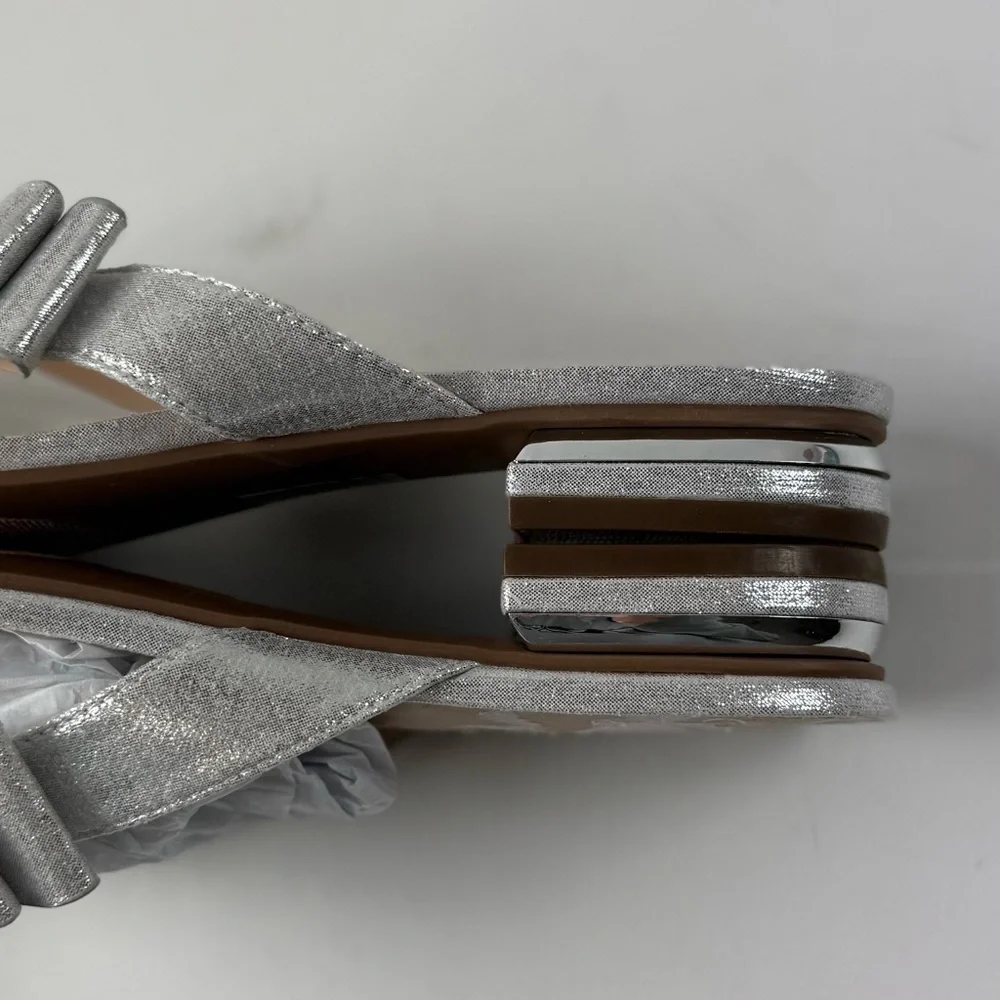 Jones New York Verdanta Slide Sandal Womens 7.5M Silver Slip On Low Heel NEW